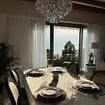 Villa Montreux