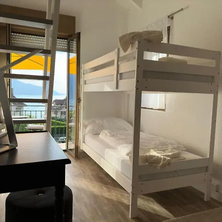 Villa Montreux *