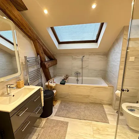 Villa Montreux 빌라 몽트뢰