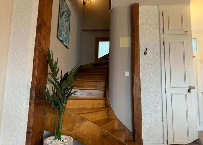 Villa Montreux Villa