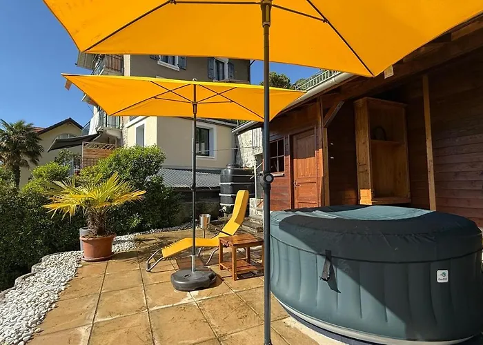 Villa Montreux فيلة